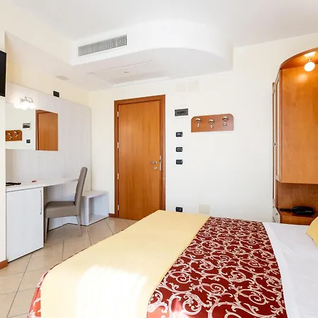 Szálloda Palm Sea View 3*