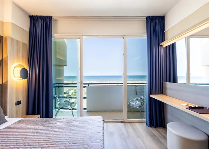 Palm Sea View Hotel 3*