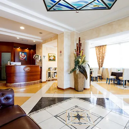 Palm Sea View 3*