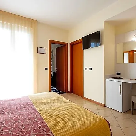 Palm Sea View 3*