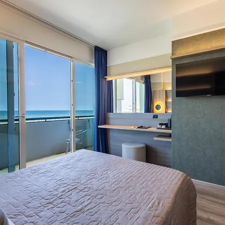 Palm Sea View